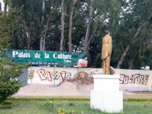 Le Palais de la Culture de Yamoussoukro